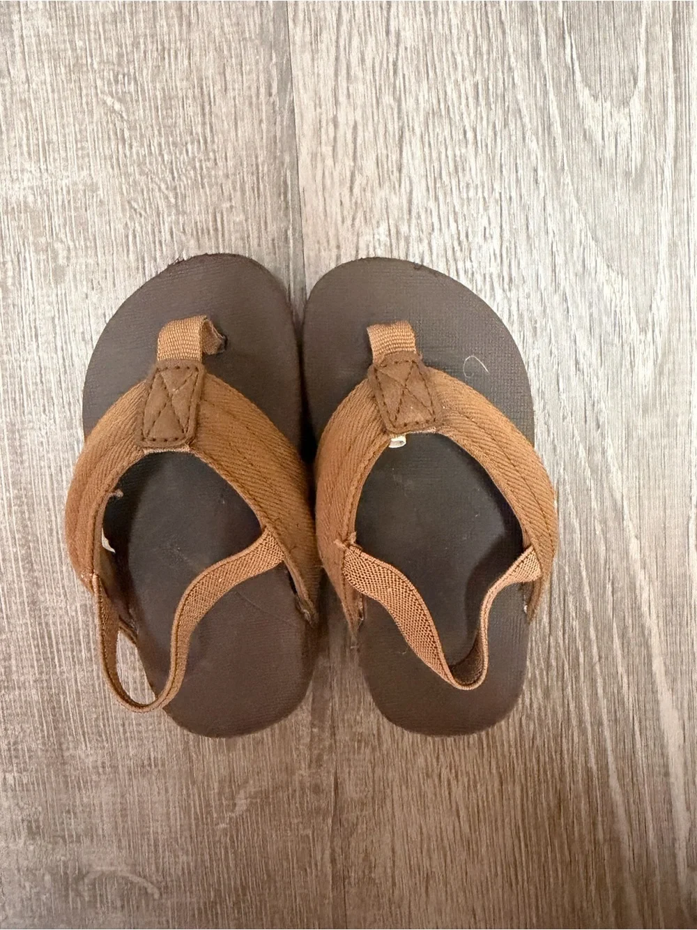 wonder nation Brown Canvas Strap Toddler Flip-Flops